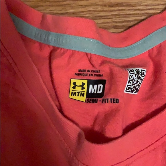 UA short sleeve - Picture 2 of 2